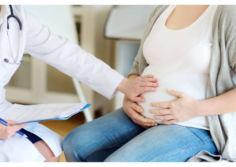 Complications pendant la grossesse d'une sage femme libérale